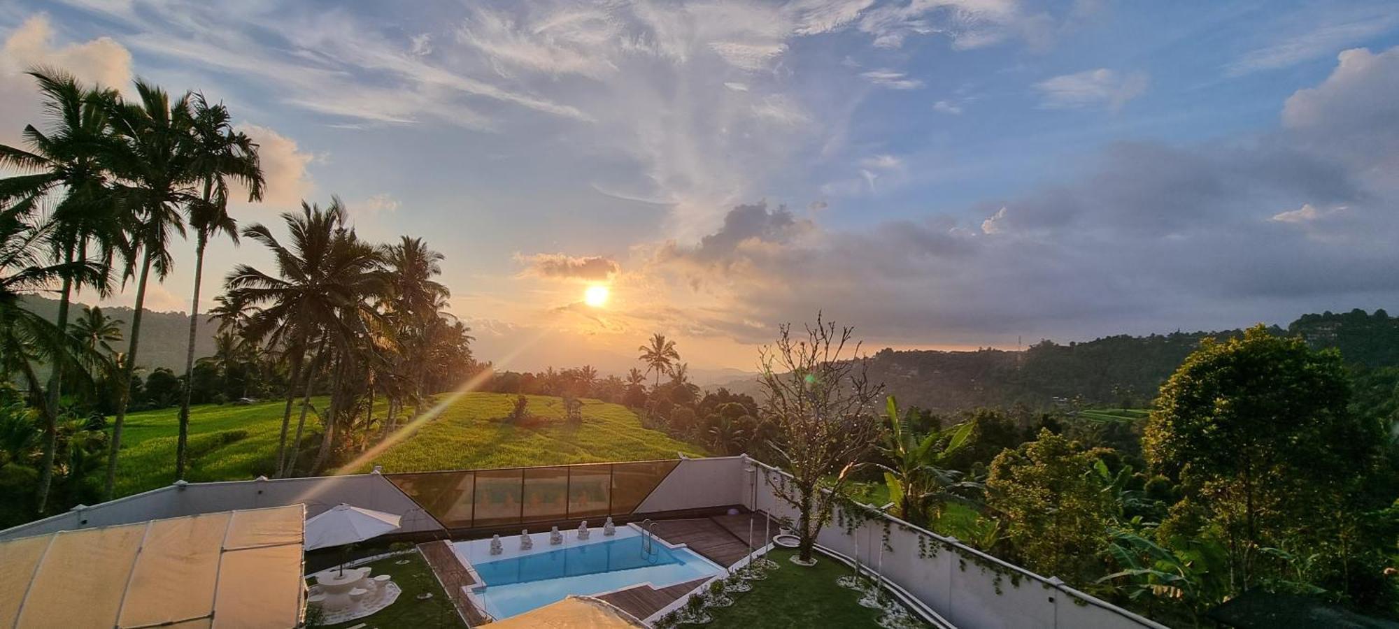 Utopiaku - Munduk Highlands Villa Exterior foto