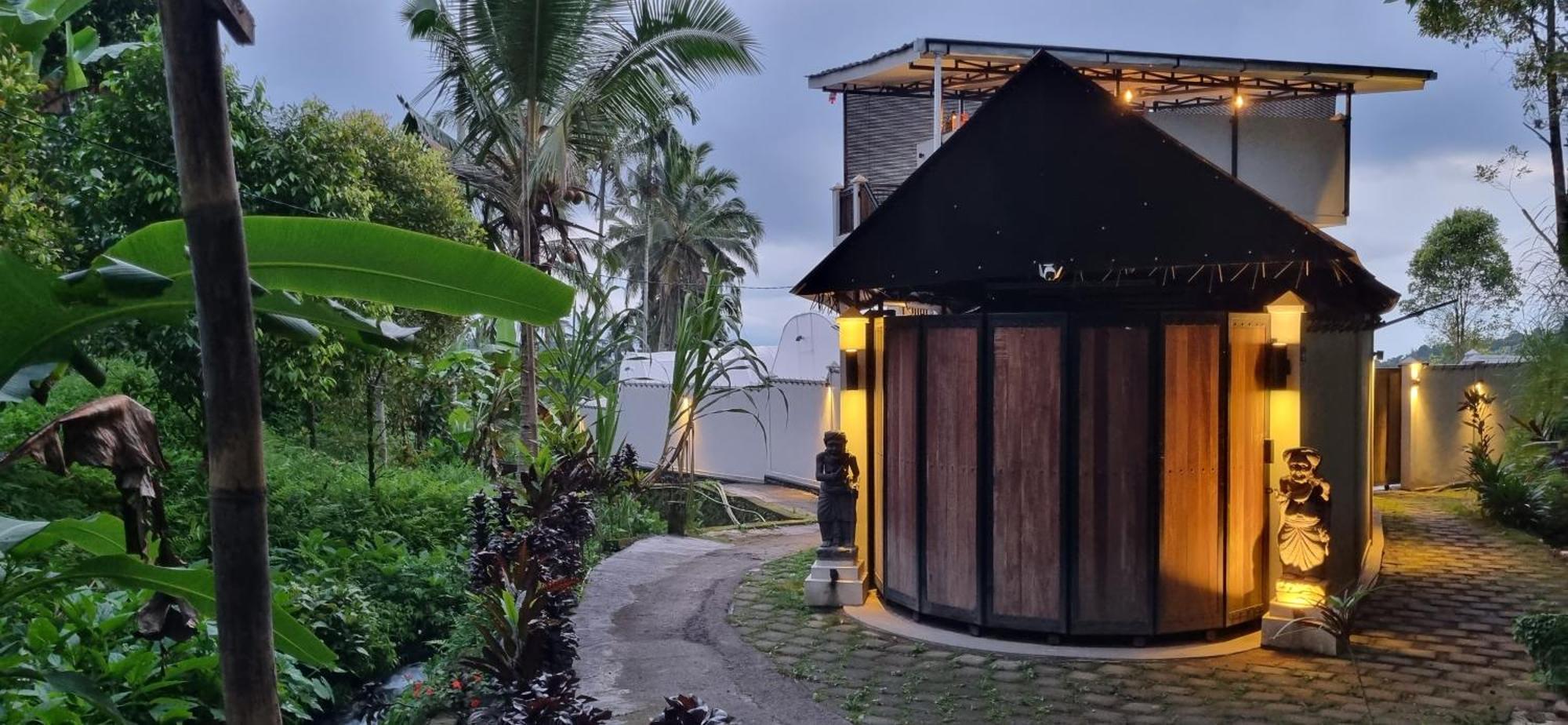 Utopiaku - Munduk Highlands Villa Exterior foto